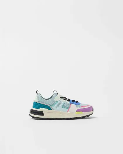 Sock-style sneakers