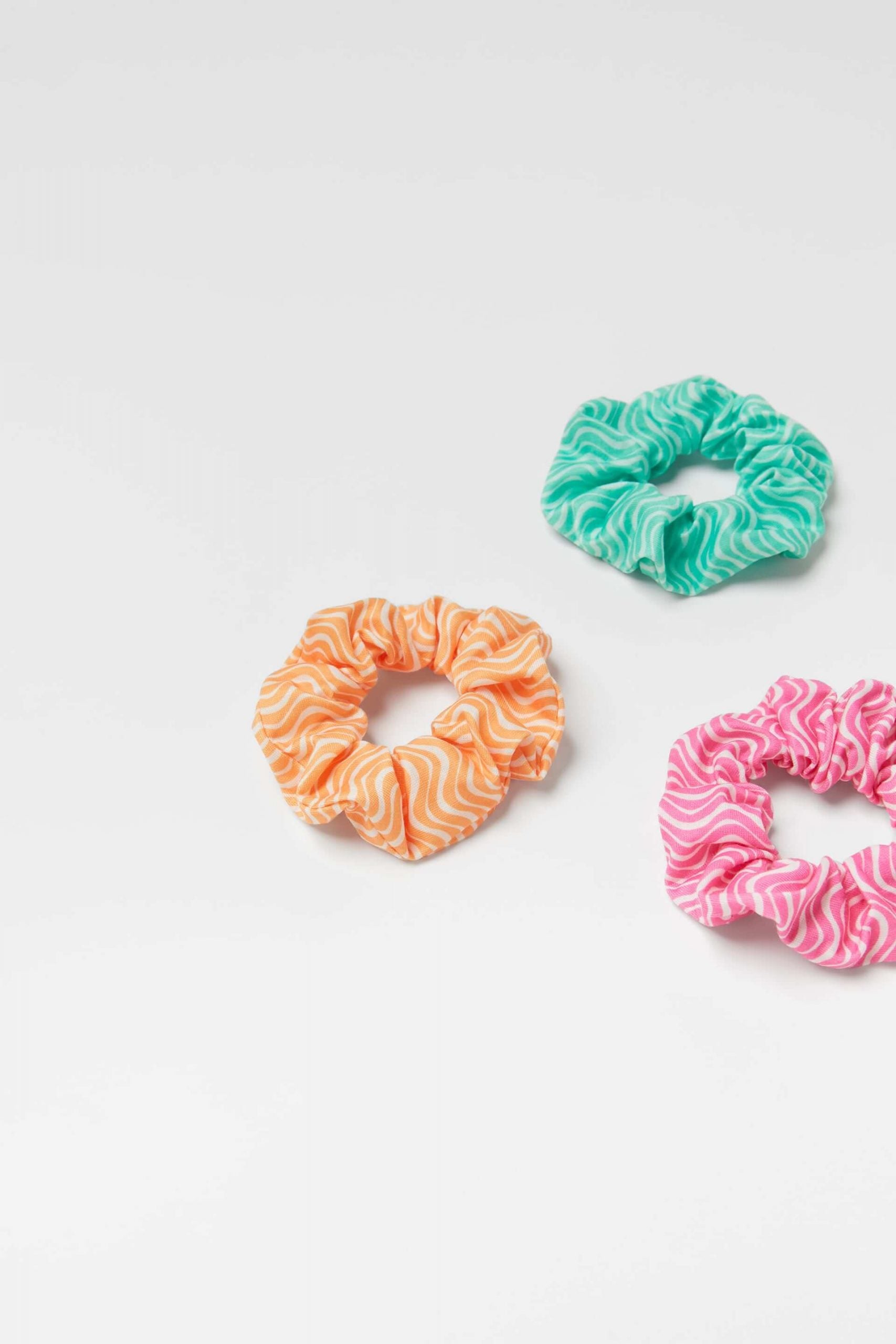 3 Pack of Scrunchies - Image 3