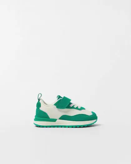 Contrast Green Sneakers